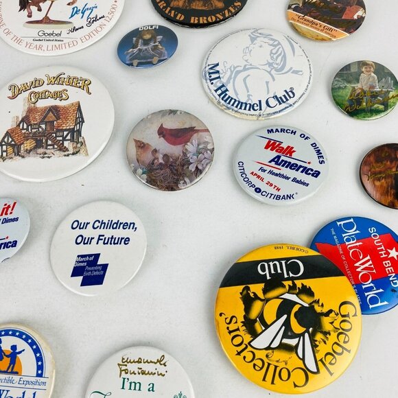 Collectible Artists Round Pins Pinbacks From Event Shows Some Signed Lot - Picture 9 of 16